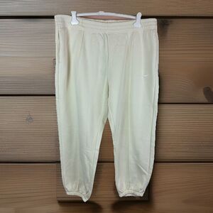 NWT Nike Standard Fit Women’s Cream White Sweatpants Size 2X